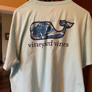 Vineyard Vines Mens XL tee shirt